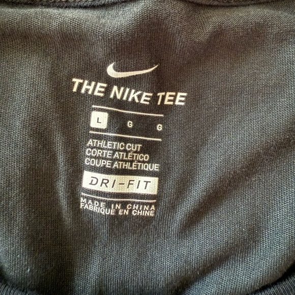 Nike | Black “The Nike Tee” w/ White Swoosh | Size L - Picture 4 of 4